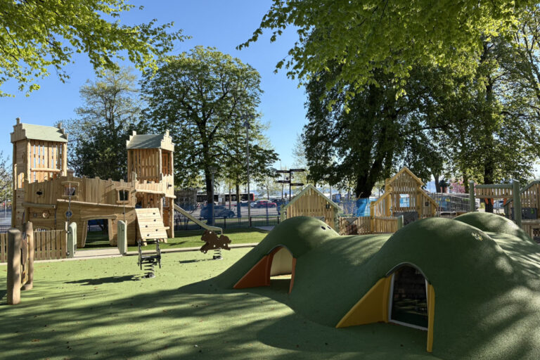 Hamnparkens lekplats (3)